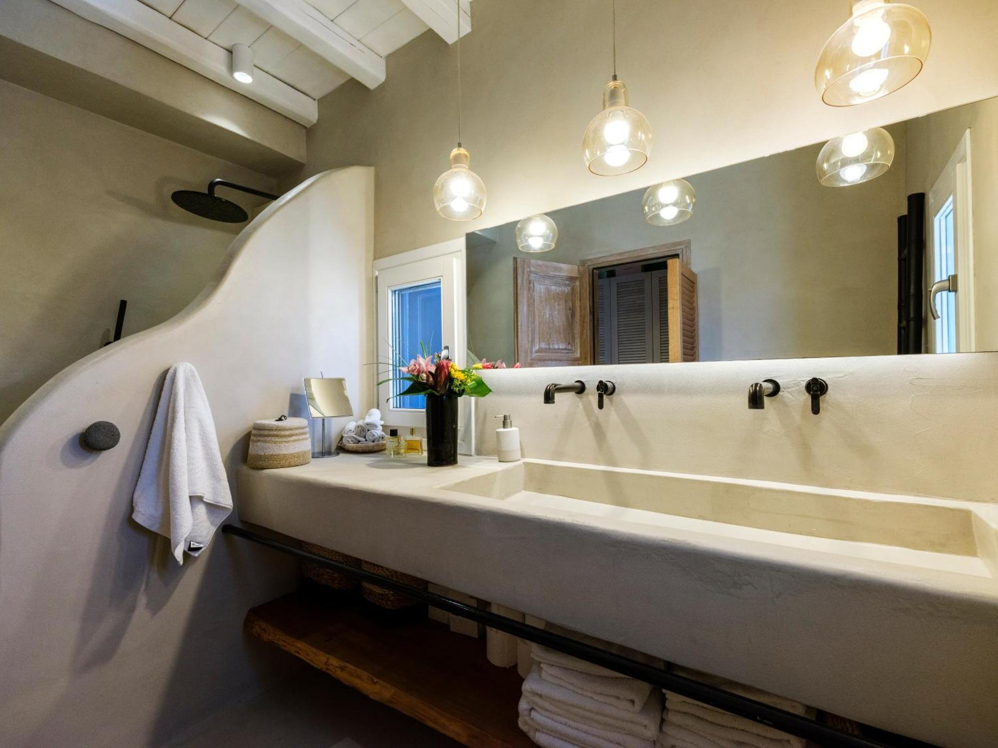 אורנוס V&V Guest House - Luxury Suites מראה חיצוני תמונה