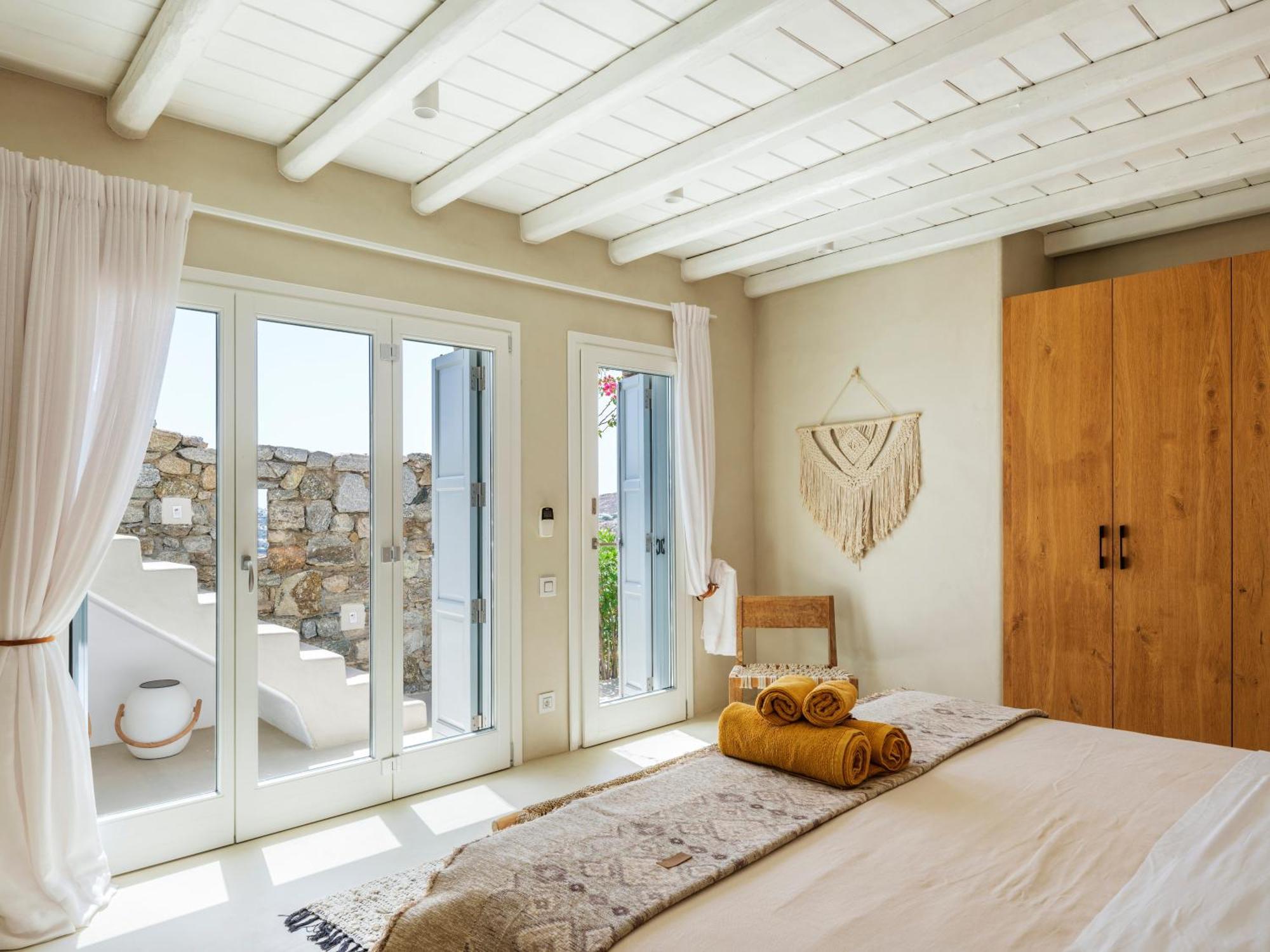 אורנוס V&V Guest House - Luxury Suites מראה חיצוני תמונה